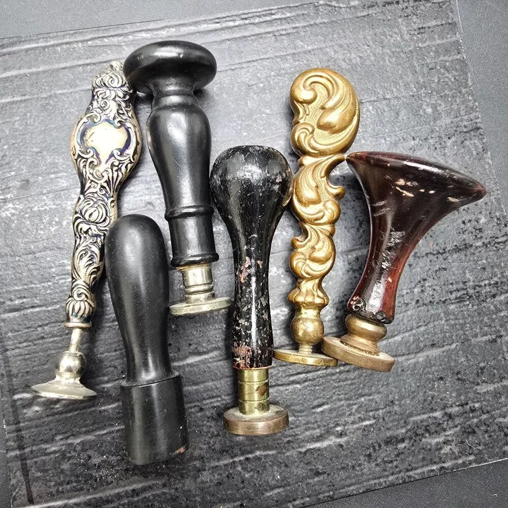 Set Of 6 Antique Wax Seal Stamp Seals Various Handles & Monograms HS286